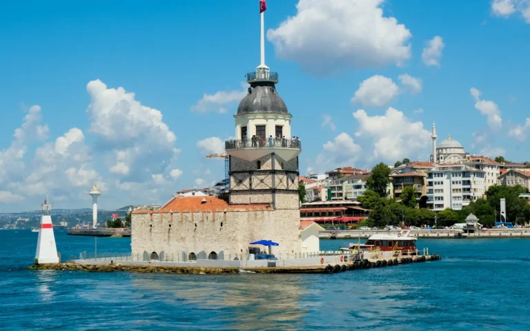 Maagdentoren in de Bosporus